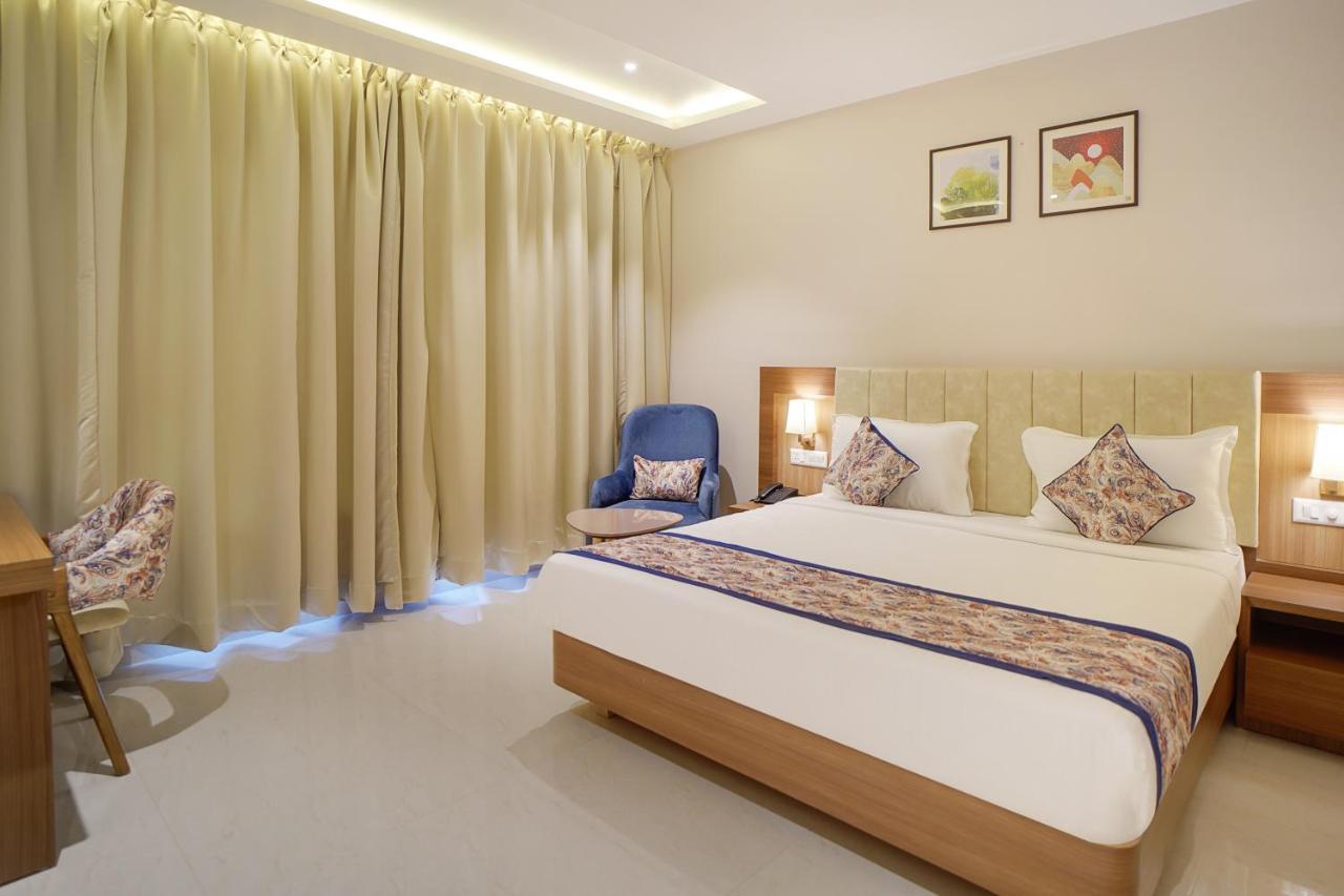 Hotel Four Element Varanasi Luaran gambar