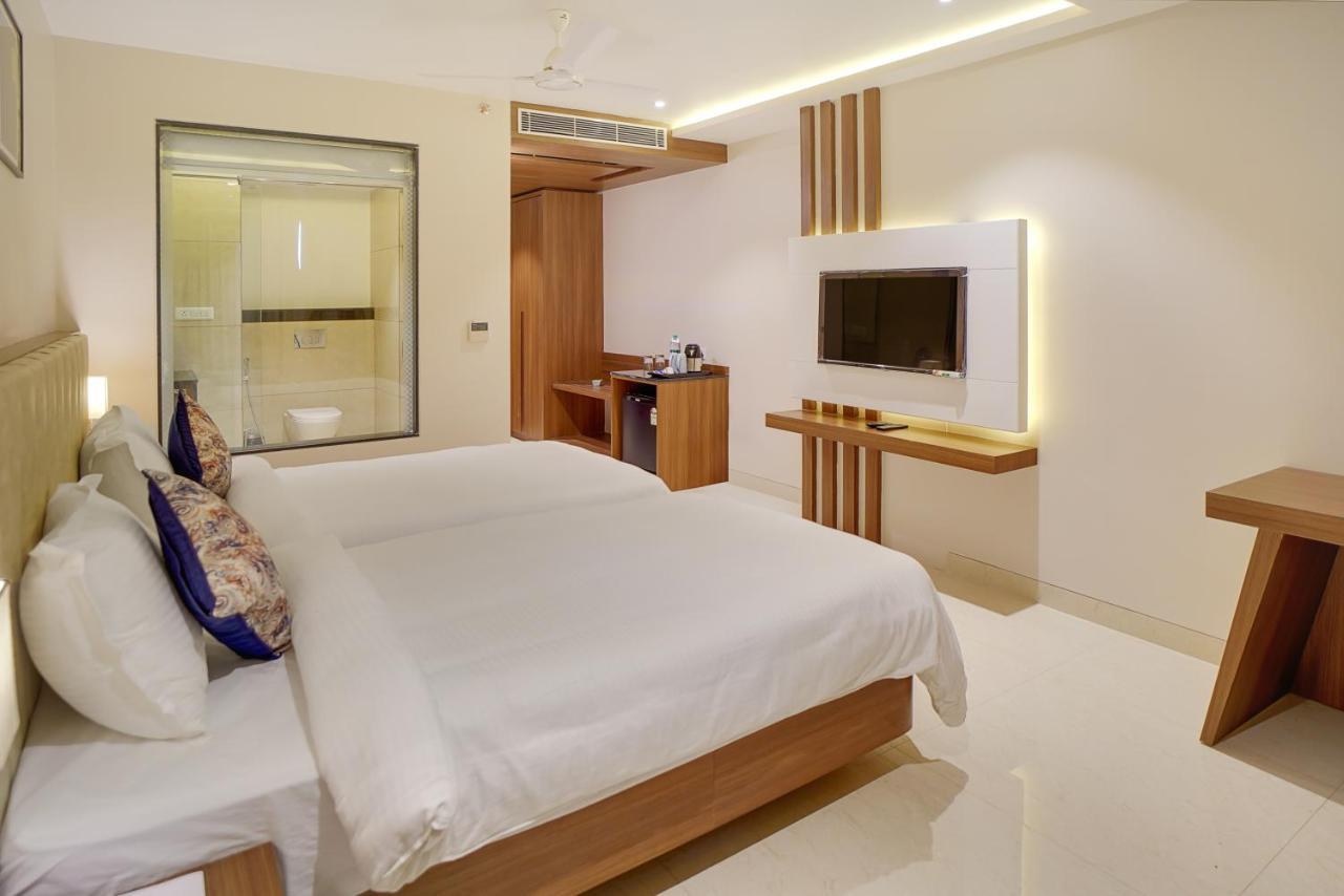 Hotel Four Element Varanasi Luaran gambar