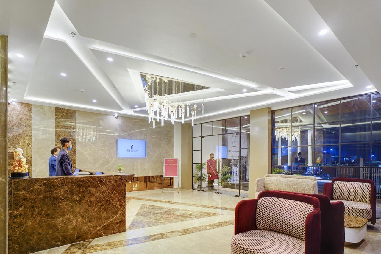 Hotel Four Element Varanasi Luaran gambar